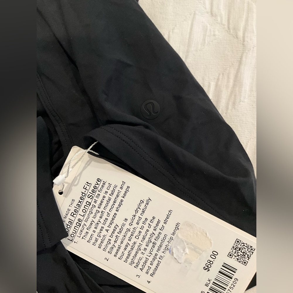 Lululemon All Yours black long-sleeve shirt - Picture 3 of 4